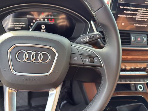 Used 2022 Audi Q5 2.0T Prestige image 17