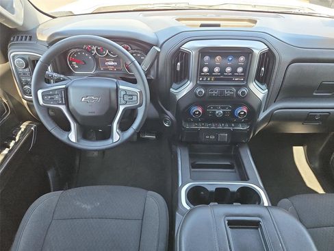 Certified 2022 Chevrolet Silverado 1500 RST AWD/4WD image 12