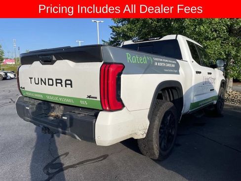 Used 2022 Toyota Tundra SR5 w/ SR5 Convenience Package AWD/4WD image 9