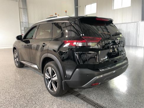 Used 2023 Nissan Rogue SL w/ SL Premium Package AWD/4WD image 19