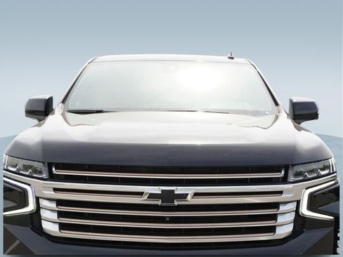 Used 2021 Chevrolet Tahoe High Country w/ Premium Package AWD/4WD image 44