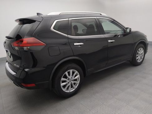 Used 2018 Nissan Rogue SV AWD/4WD image 10