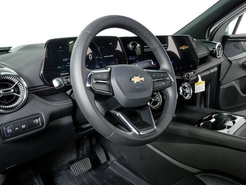 New 2026 Chevrolet Blazer EV LT image 4