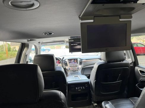 Used 2015 GMC Yukon XL Denali w/ Touring Package AWD/4WD image 20