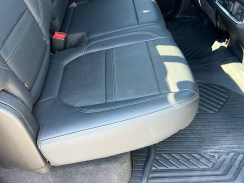 Used 2021 GMC Sierra 1500 Denali w/ Denali Ultimate Package AWD/4WD image 19