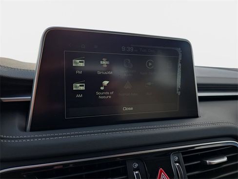 Used 2019 Genesis G70 3.3T Design image 23