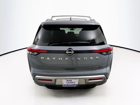 Used 2024 Nissan Pathfinder Platinum w/ Cargo Package AWD/4WD image 6