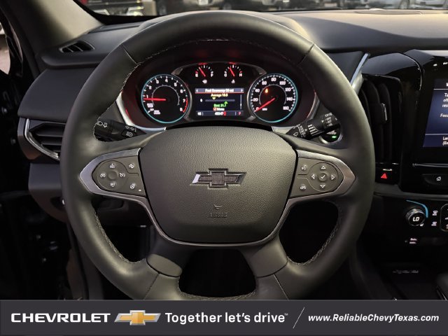 Used 2023 Chevrolet Traverse RS FWD image 13
