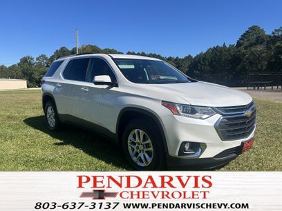 Used 2018 Chevrolet Traverse LT
