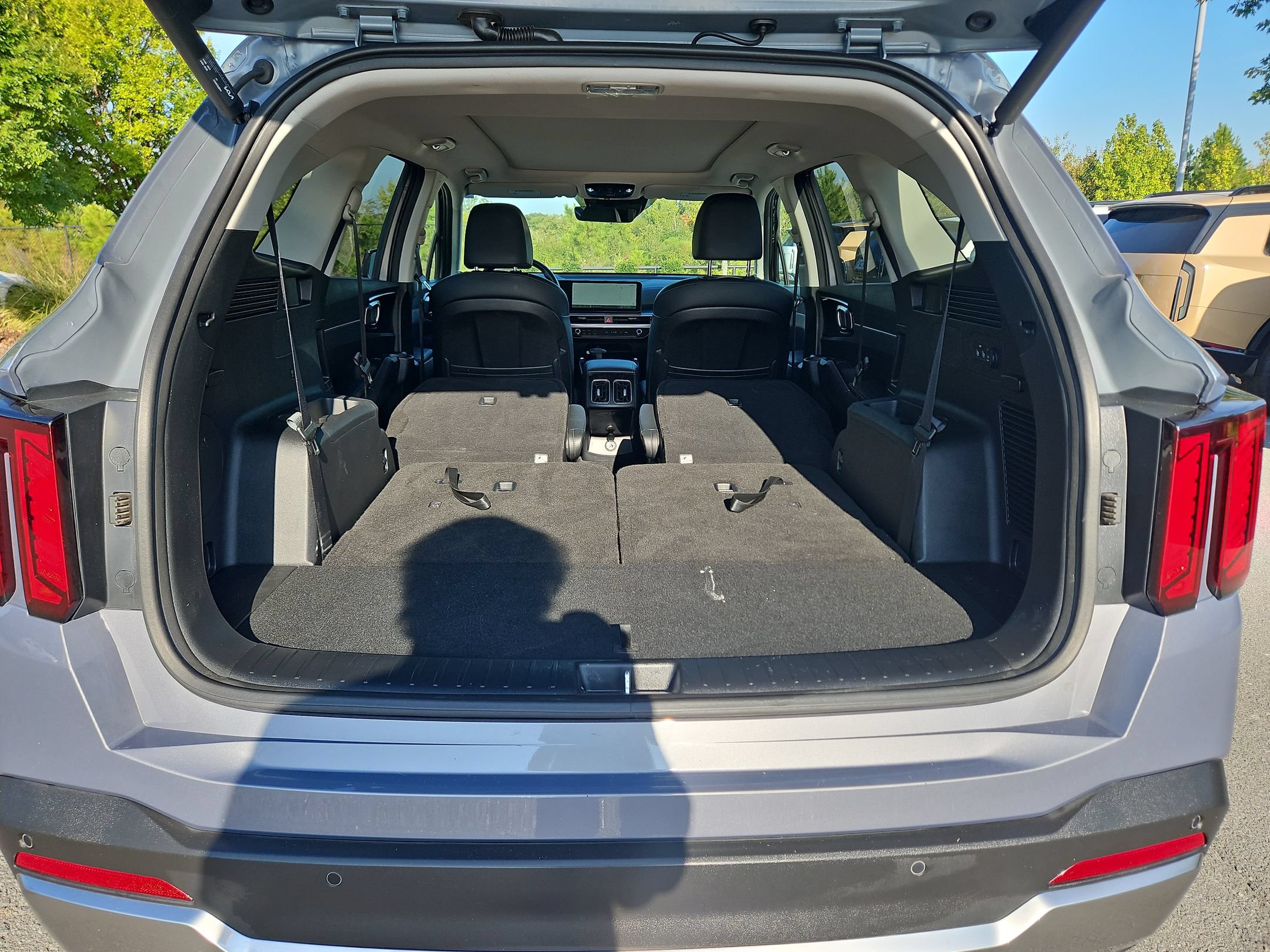 Used 2025 Kia Sorento EX w/ Panoramic Sunroof Package FWD image 16