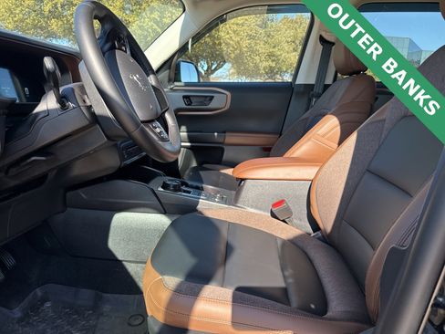 Used 2025 Ford Bronco Sport Outer Banks image 16