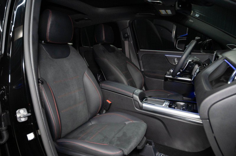 Certified 2026 Mercedes-Benz GLA 35 AMG 4MATIC image 13