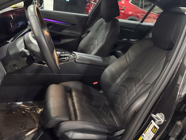 Used 2024 BMW i5 eDrive40i w/ Premium Package RWD image 14