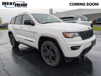Used 2018 Jeep Grand Cherokee Laredo