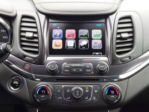 Used 2016 Chevrolet Impala LTZ image 13