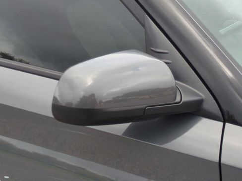 New 2026 Hyundai Venue SEL FWD image 12