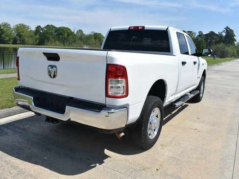 Used 2022 RAM 2500 Tradesman w/ Chrome Appearance Group image 4