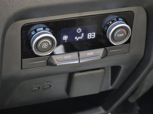 New 2026 Buick Enclave Preferred w/ Power Package AWD/4WD image 42