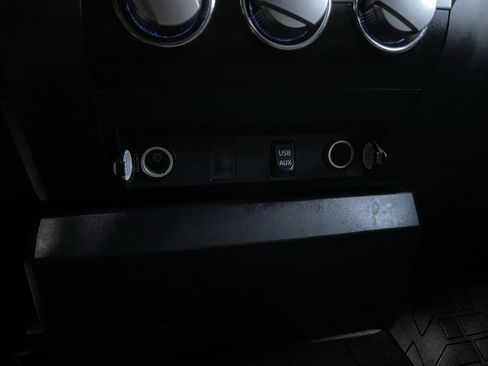 Used 2019 Toyota Tundra SR image 37