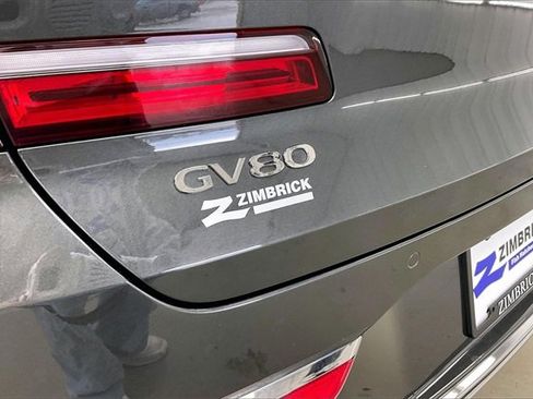Used 2025 Genesis GV80 3.5T Prestige image 9
