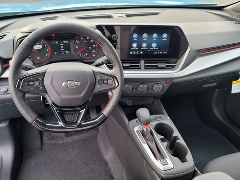New 2026 Chevrolet Trax RS w/ Driver Confidence Package FWD image 24