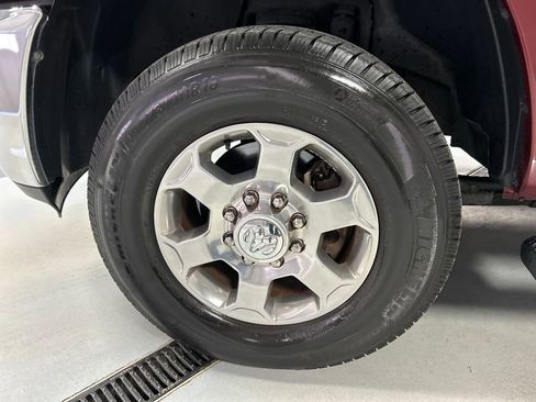 Used 2018 RAM 3500 Big Horn image 9