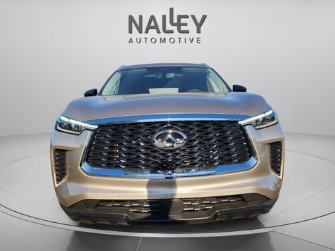 Certified 2025 INFINITI QX60 Luxe image 8