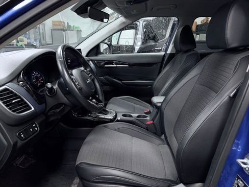 Used 2023 Kia Seltos S w/ Navigation Package AWD/4WD image 14