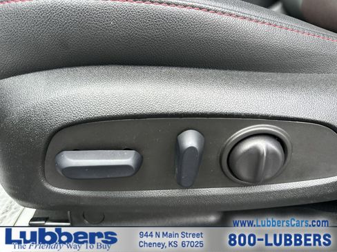 Used 2025 Chevrolet Blazer RS image 12