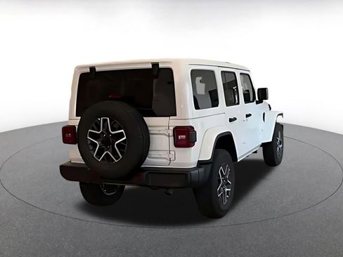 Used 2025 Jeep Wrangler Unlimited Sahara AWD/4WD image 11