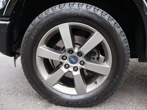 Used 2016 Ford F150 XLT w/ Equipment Group 302A Luxury AWD/4WD image 41