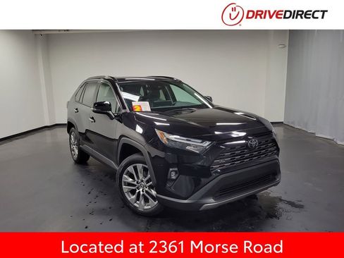 Used 2023 Toyota RAV4 Limited w/ Limited Grade Weather Package AWD/4WD image 1