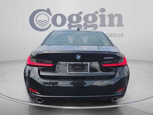Used 2023 BMW 330i Sedan w/ Driving Assistance Package RWD image 4