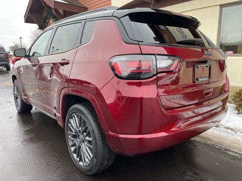 Certified 2022 Jeep Compass High Altitude image 9