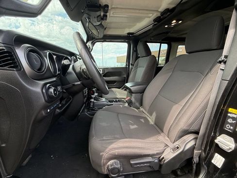 Used 2023 Jeep Wrangler Unlimited AWD/4WD image 20