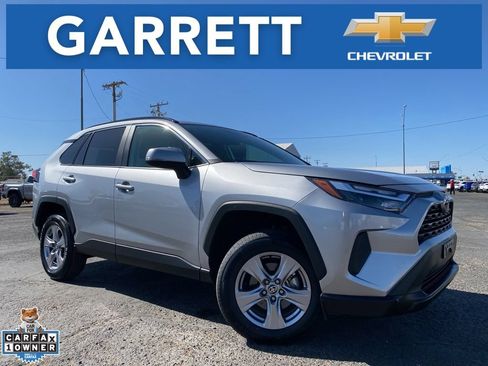 Used 2025 Toyota RAV4 XLE w/ Weather Package FWD image 1