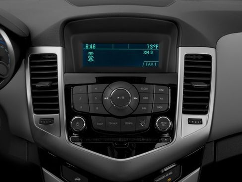 Used 2016 Chevrolet Cruze LS image 12