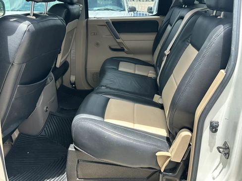 Used 2008 Nissan Titan SE RWD image 15