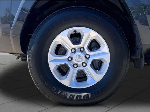 Used 2024 Toyota 4Runner SR5 Premium image 11