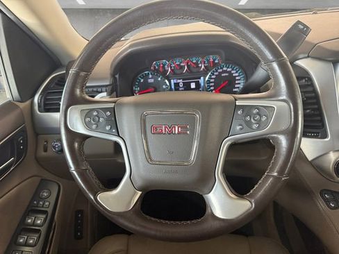 Used 2020 GMC Yukon XL SLT w/ Open Road Package RWD image 21
