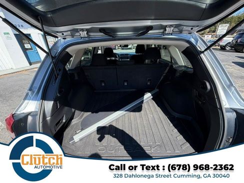 Used 2019 Subaru Outback 2.5i Premium image 17