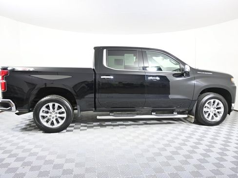Used 2021 Chevrolet Silverado 1500 LTZ w/ Safety Package II AWD/4WD image 8