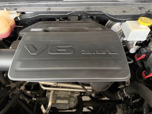 Used 2022 RAM 1500 Big Horn RWD image 12