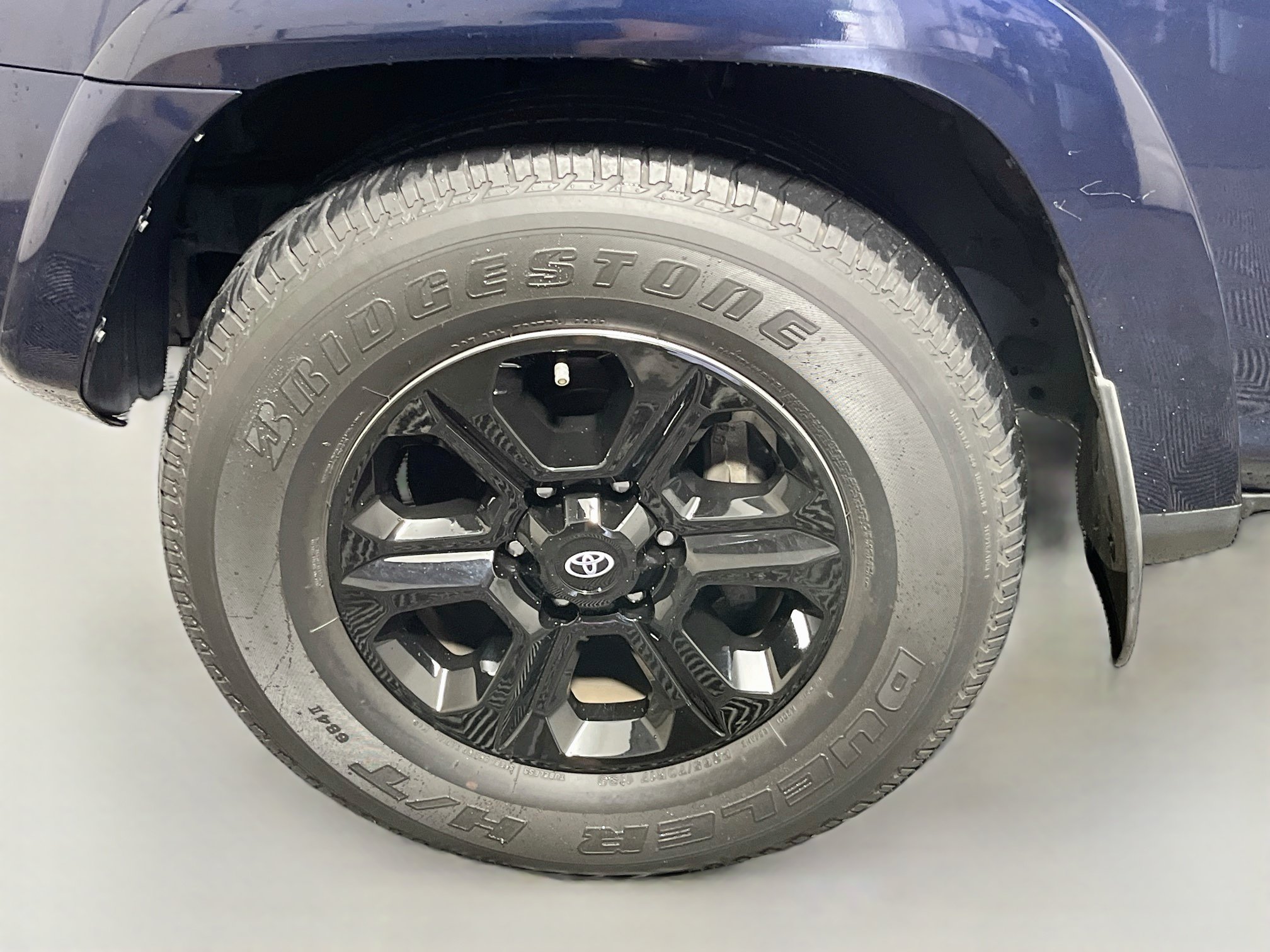 Used 2023 Toyota 4Runner SR5 RWD image 13
