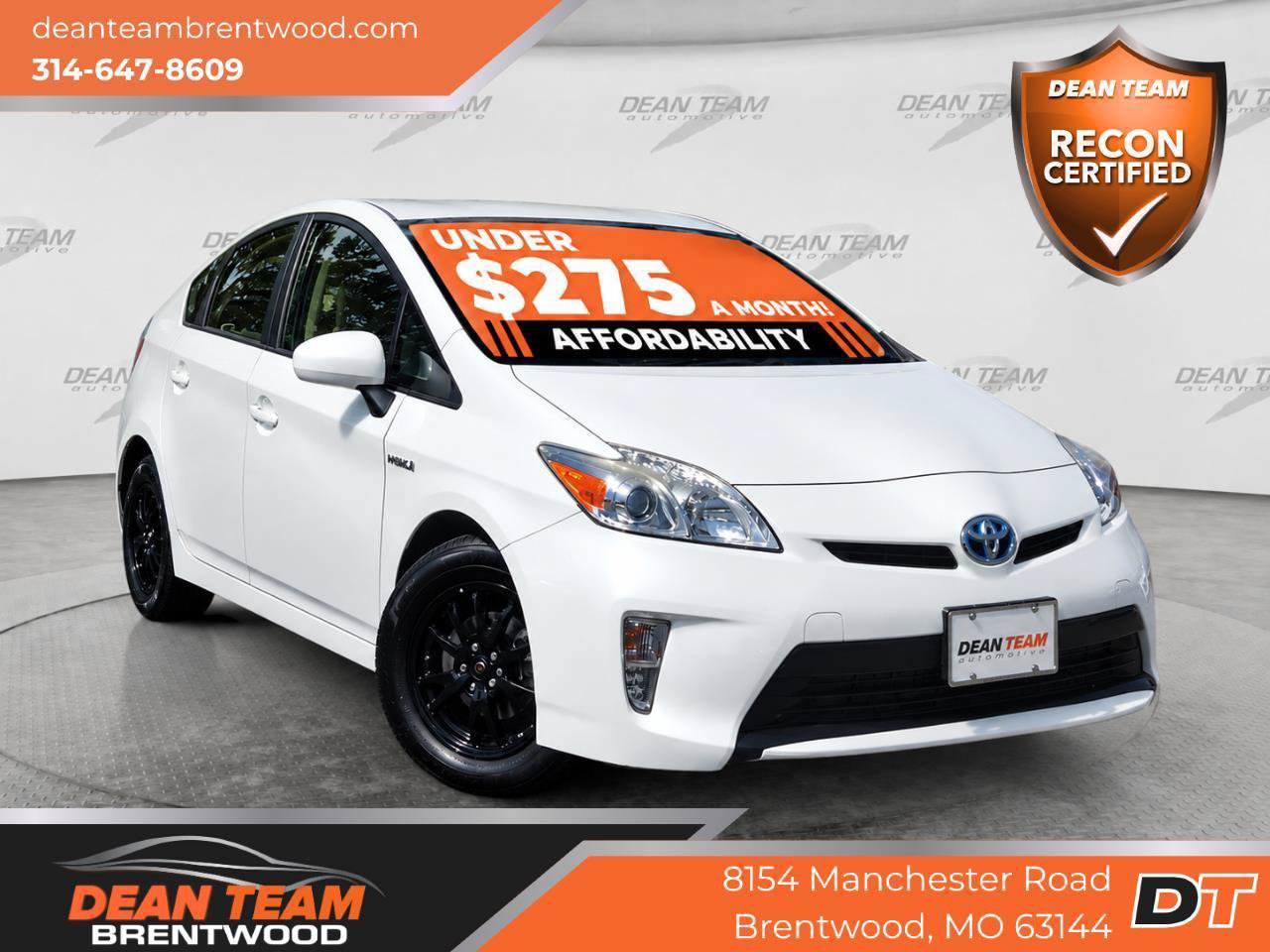 Used 2015 Toyota Prius Two FWD image 1
