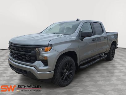 New 2026 Chevrolet Silverado 1500 Custom w/ Turbomax Blackout Package