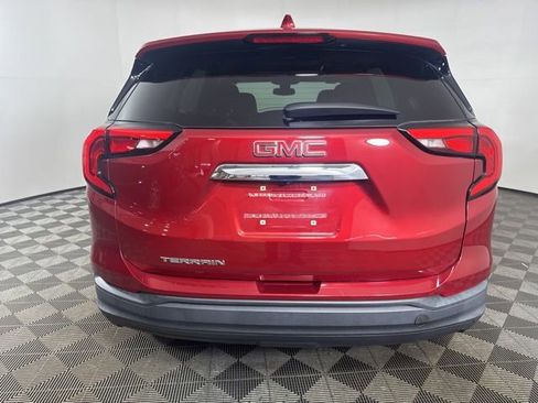 Used 2020 GMC Terrain SLE FWD image 22