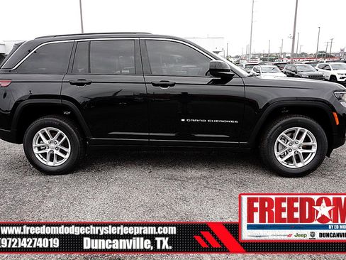 New 2026 Jeep Grand Cherokee Laredo X RWD image 6