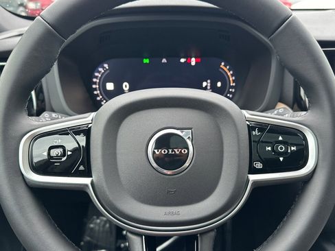 New 2026 Volvo XC60 B5 Plus w/ Protection Package Premier image 25