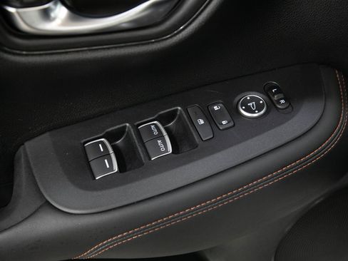 Used 2024 Honda HR-V Sport image 20